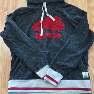 Roots Black and Red Women's Sweater
